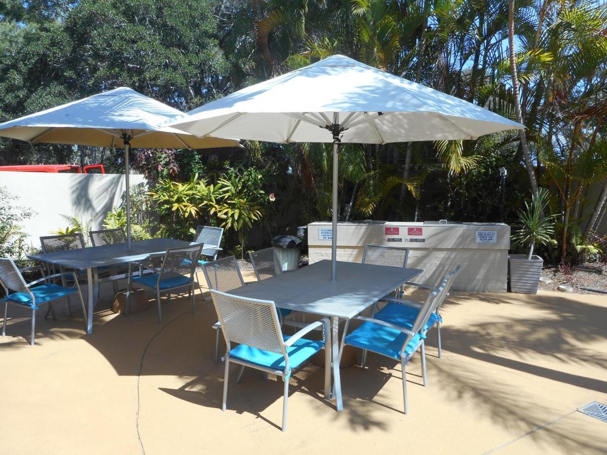 Placid Waters Holiday Apartments Bongaree Exterior foto